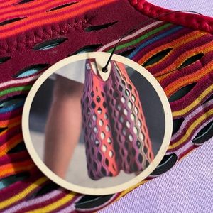 NWT Built 2 bottle tote